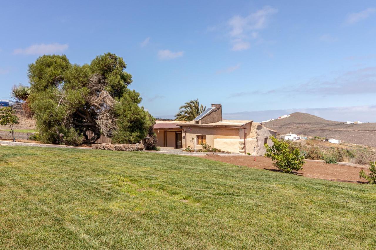 Flatguest Charming House + Pool + Terrace + Views Villa Santa Maria de Guia de Gran Canaria Luaran gambar